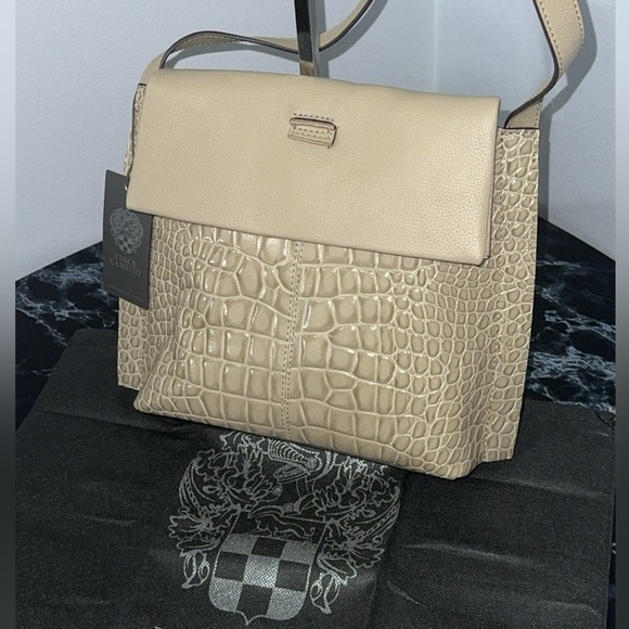 VINCE CAMUTO Handbag Livy Leather Crossbody Light Khaki Purse AUTHENTIC NWT - Picture 2 of 10